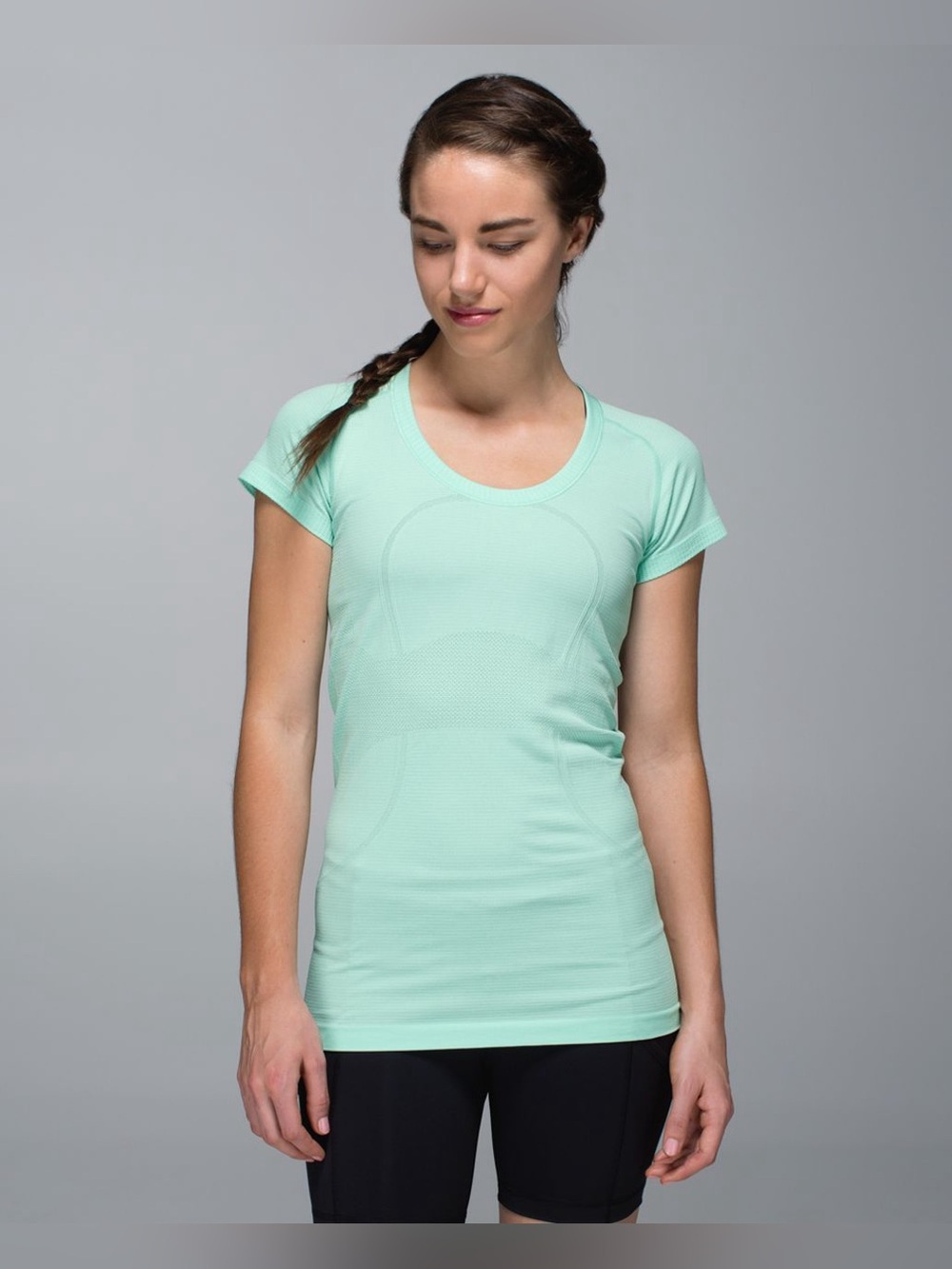Lululemon Run: Swiftly Tech Short Sleeve Scoop Heathered Opal Size: Medium
